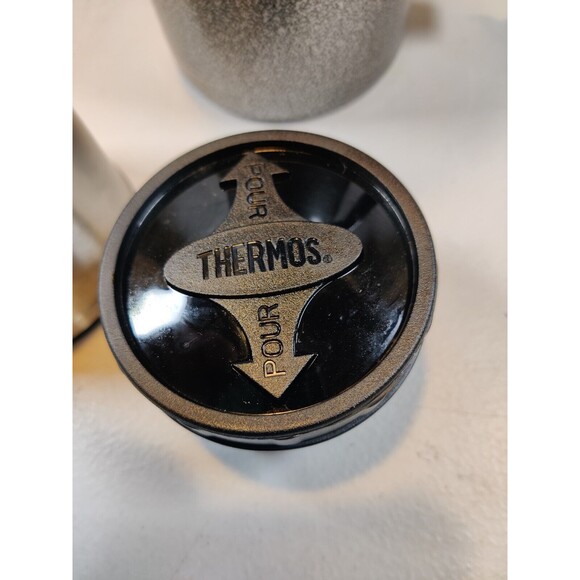 Thermos Stainless Steel King Hammertone 40 oz. Vacuum Insulated Thermos w Handle - Picture 10 of 11